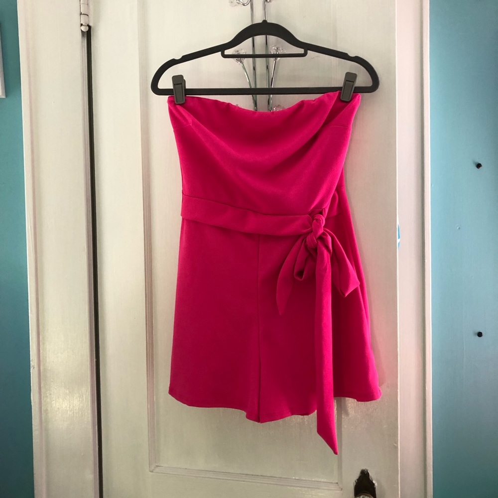 Fashion Nova Romper Large NWT